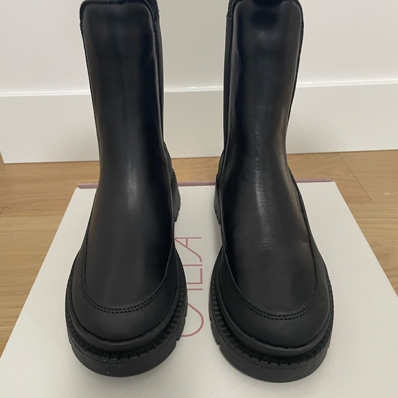 Calia by Carrie Underwood Black Chelsea “Peyton” Boot size 7 - Picture 3 of 11